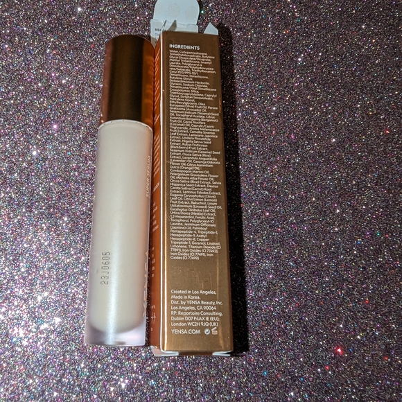 FAIR 2 YENSA SUPER SERUM SILK CONCEALER Powdered by 8 Superblacks Essence - Picture 5 of 6